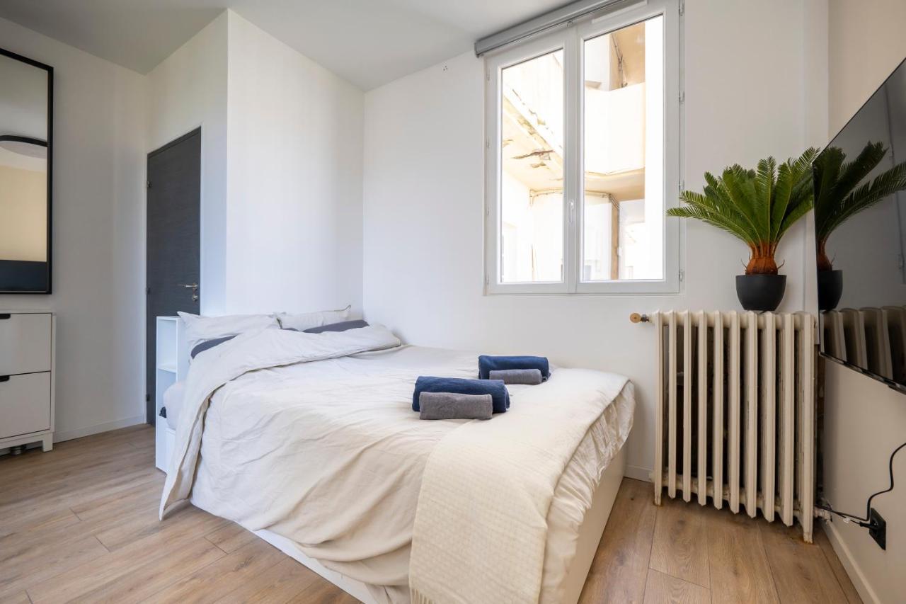 Apartment Renovated Walking Distance To Paris *