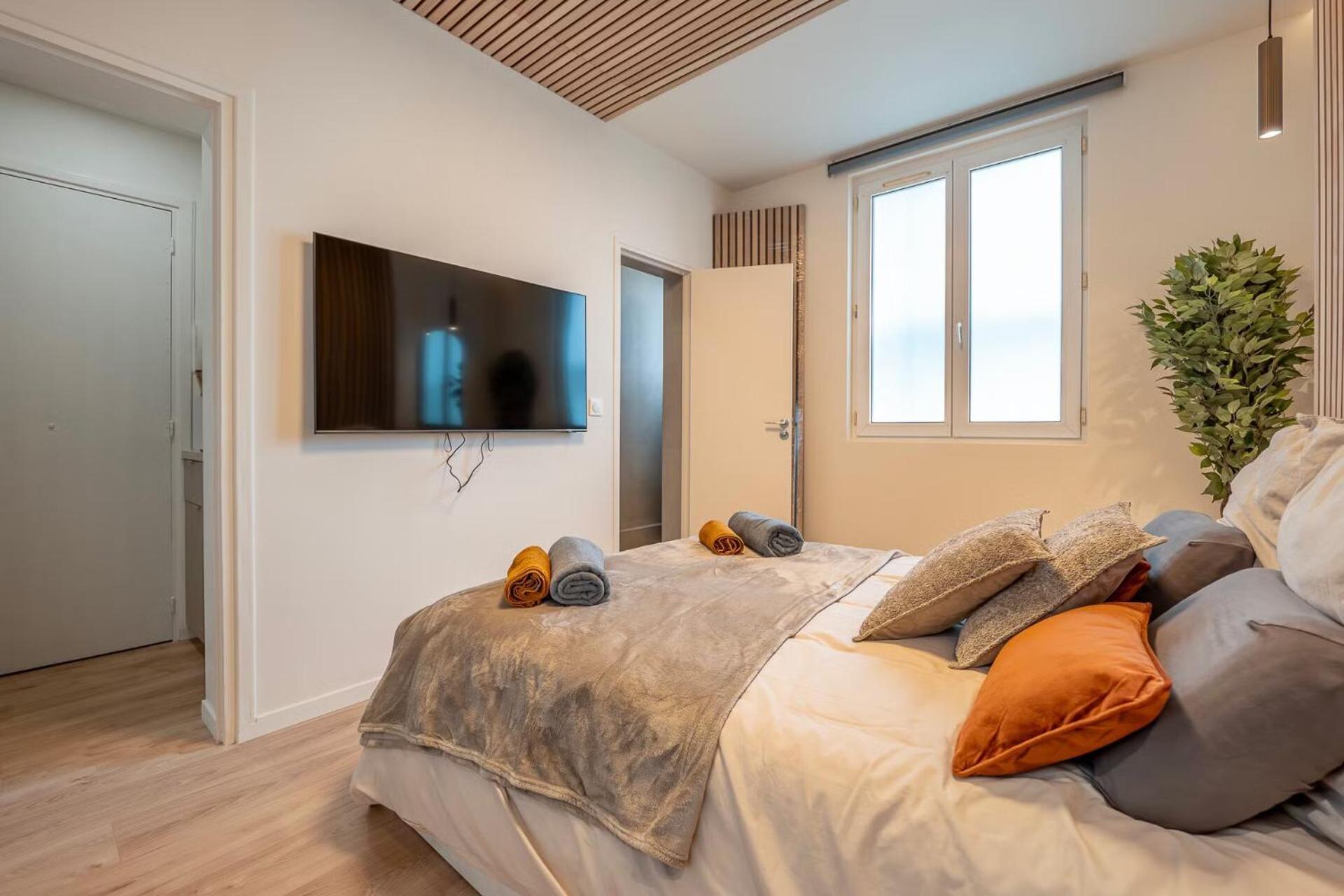 Apartment Renovated Walking Distance To Paris Montrouge